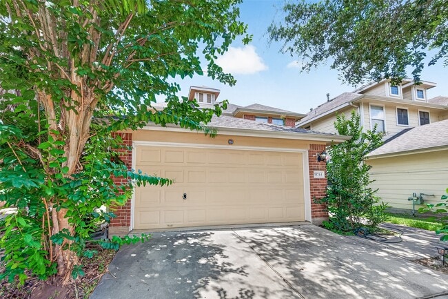 Building Photo - 14744 Branchwest Dr