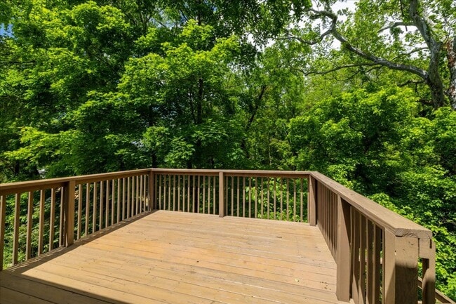 Building Photo - Charming Radford Home with Peaceful Back Deck