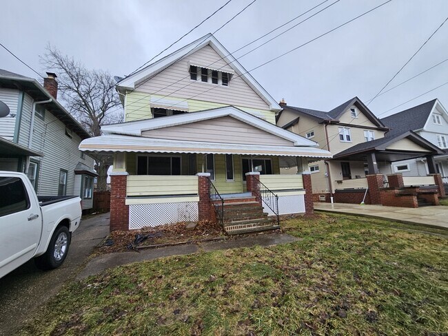 Foto del edificio - 4213 Spokane Ave