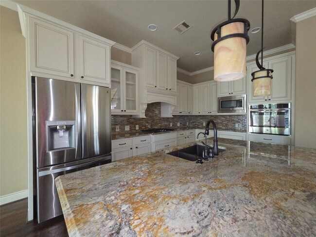 Foto del edificio - 14 Jonquil Pl