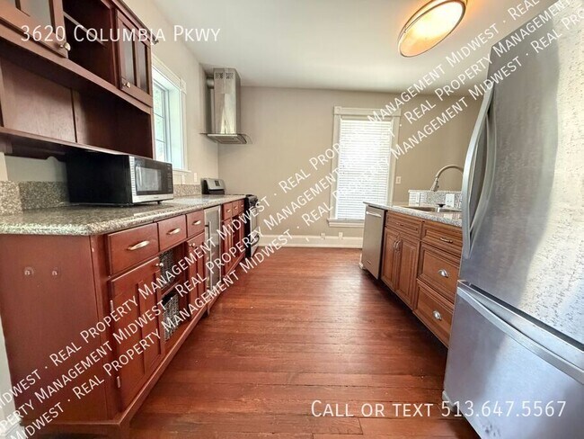 Foto del edificio - 3620 Columbia Pkwy