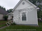 Foto principal - 226 E 13th St