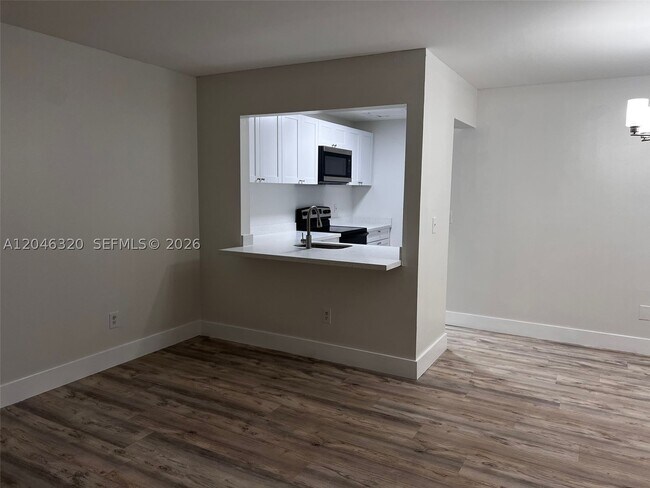 Foto del edificio - 2610 W 67th Pl