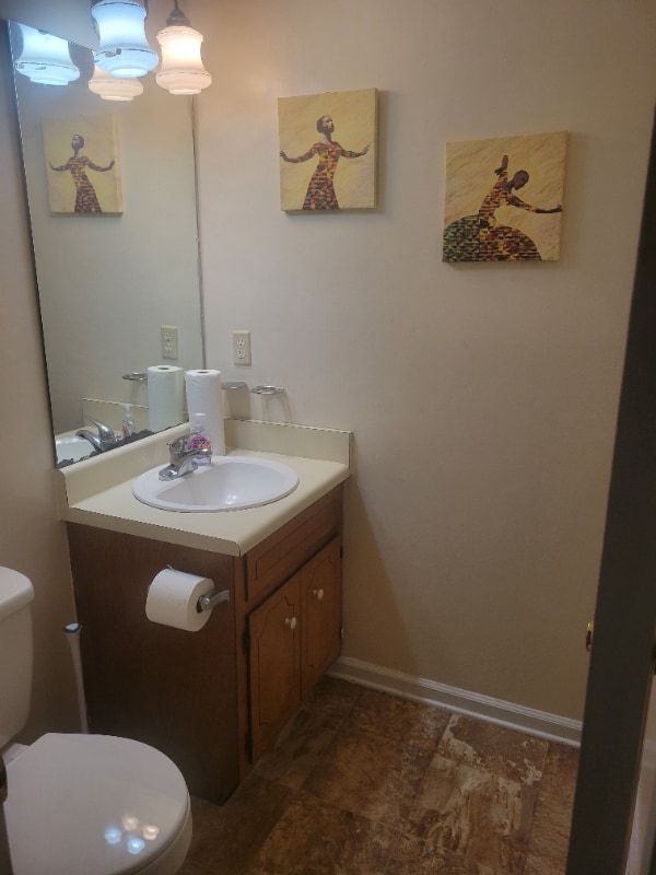 Building Photo - 2932 Foxhall Cir