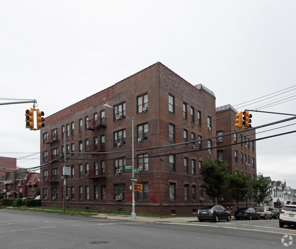 3982 65th Pl, Woodside, NY 11377 Apartments in Woodside, NY