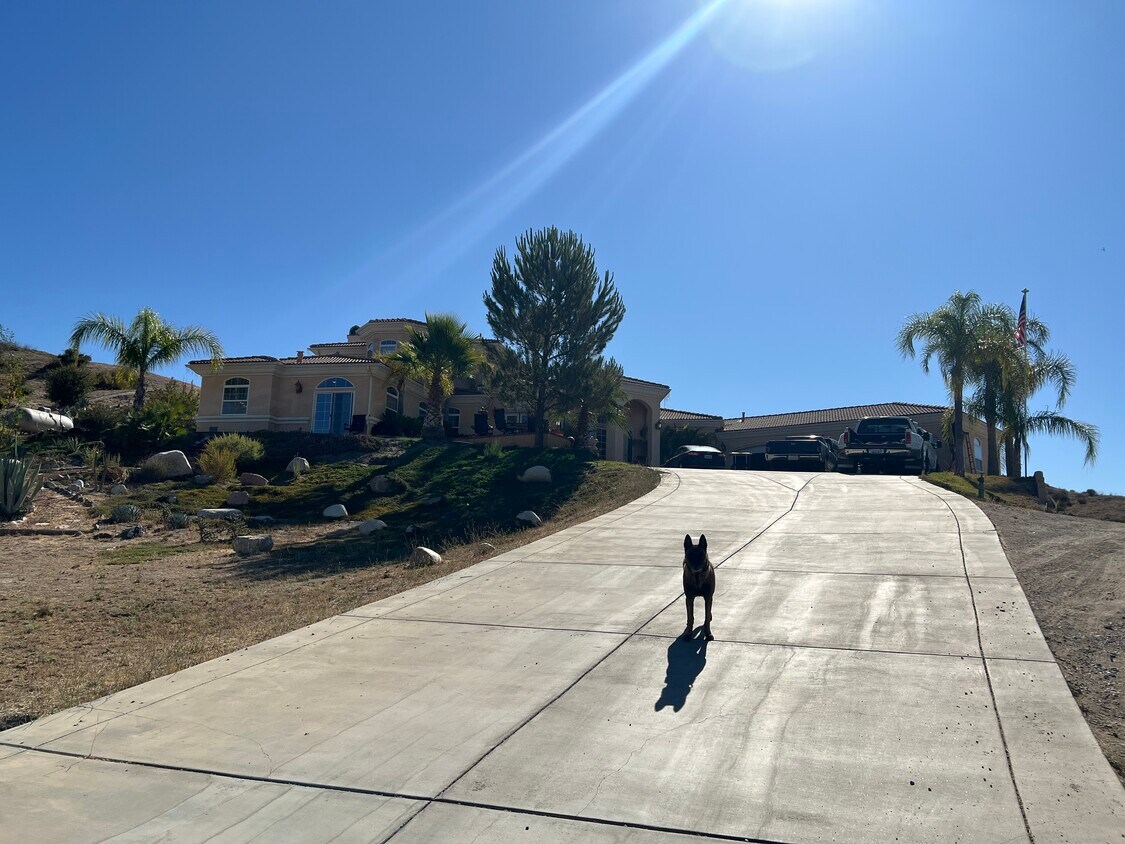 Foto principal - 30926 Sunrise Hills Rd
