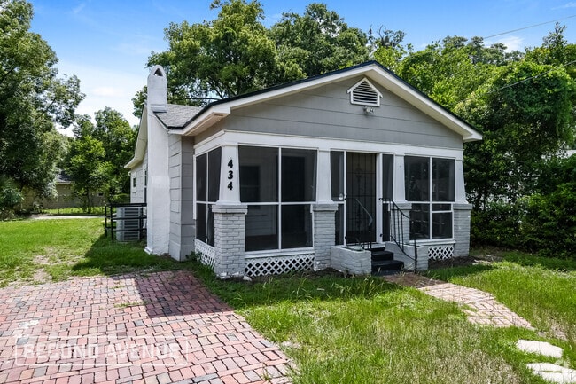 Building Photo - 434 Tallulah Ave