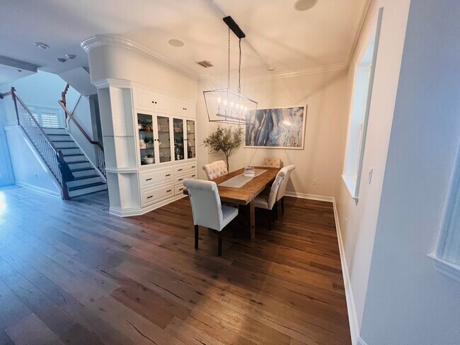 Foto del edificio - 536 Ontario Ave