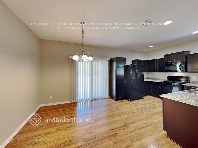 Building Photo - 4131 S 81st Dr