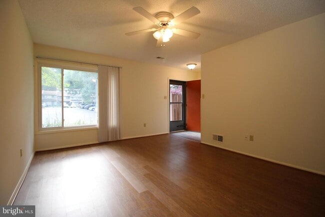 Building Photo - 2238 White Cornus Ln