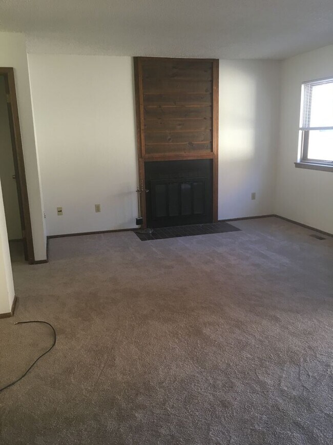 Foto del edificio - Lovely 3 Bedroom Townhouse in Lafayette