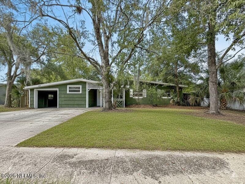Foto principal - 2026 Burpee Dr