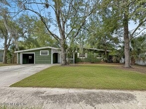 Building Photo - 2026 Burpee Dr