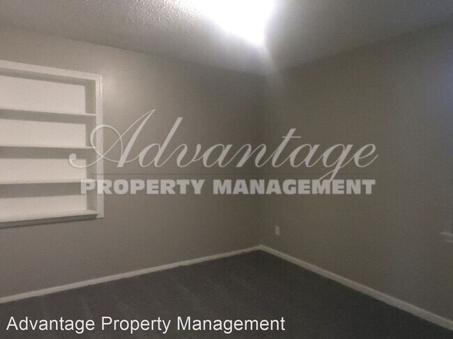 Foto del edificio - 3 br, 1 bath House - 3243 Boone St.