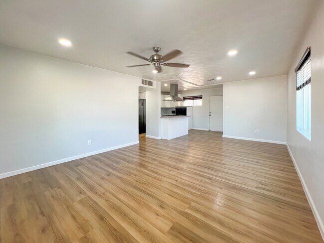 Foto del edificio - 3007 W Rancho Dr