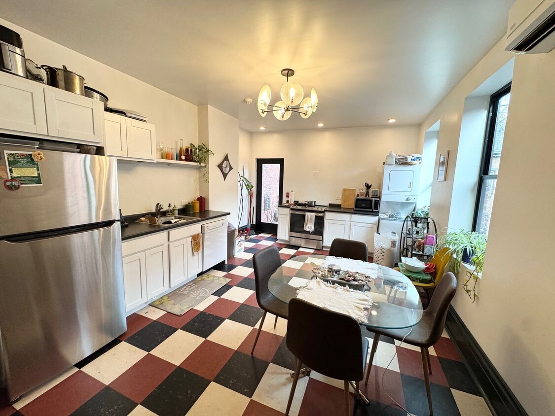 Foto principal - 1408 Lager St