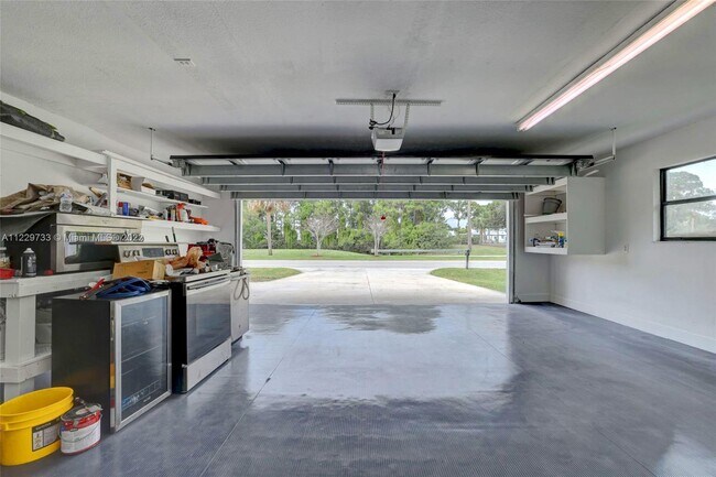 Foto del edificio - 2501 SE Morningside Blvd