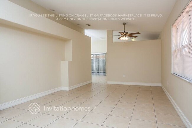 Foto del edificio - 7300 W 34th Ct