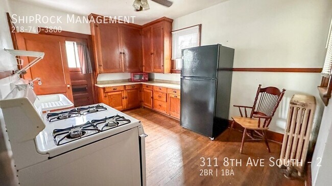 Building Photo - 311 8th Ave S