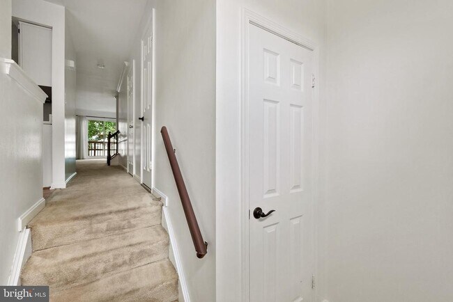 Building Photo - 2127 Hutchison Grove Ct