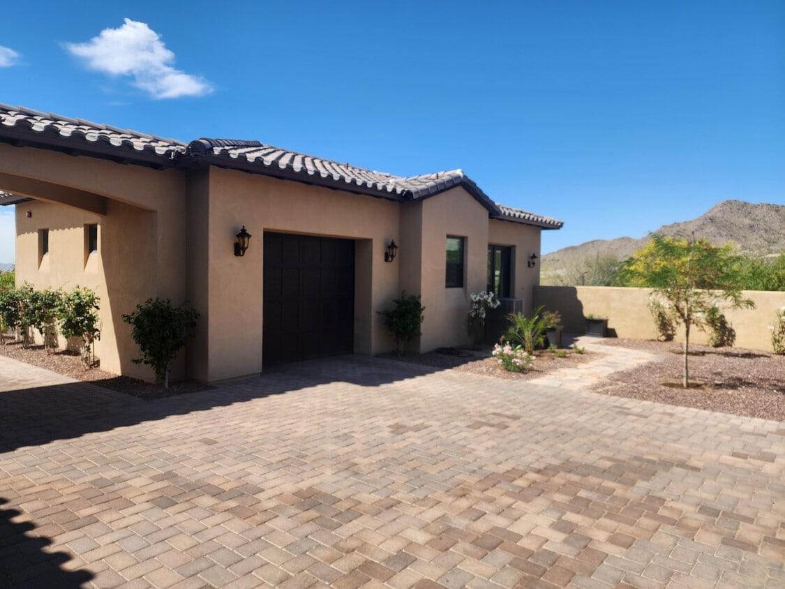 3043 N Western Cir Unit Casita, Buckeye, AZ 85396 Apartments in