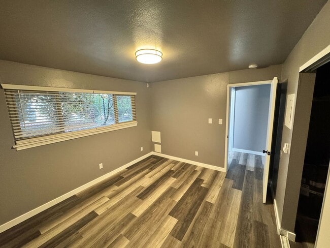 Interior Photo - Arise Highline