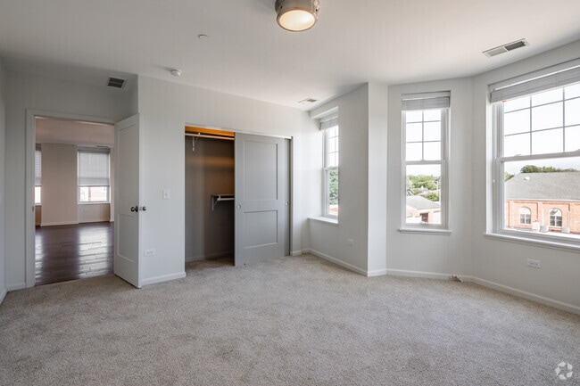 3BR, 2BA - 1,720SF - Eleven5 Lake