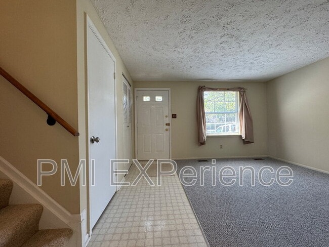 Foto del edificio - 902 Narrowleaf Dr
