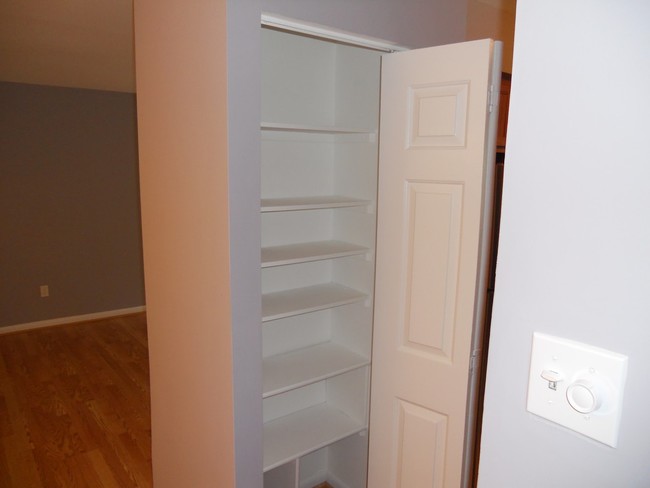 Pantry in Kitchen - 11232 Chestnut Grove Sq