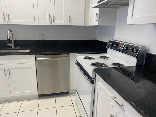 Foto del edificio - 1560 NW 18th Ave
