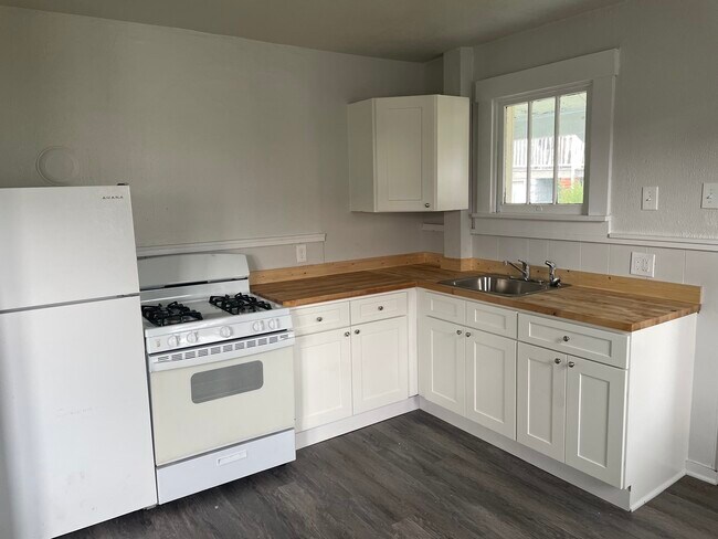 Foto del edificio - 36 Lincoln Ave