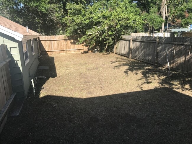 Photo - 3/2 Historic North Hyde Park Bungalow House