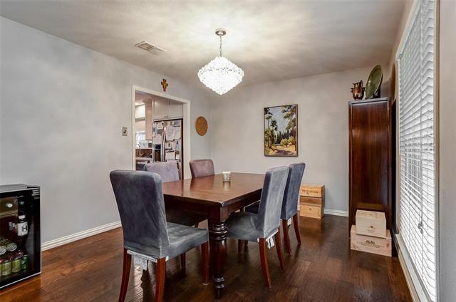 Foto del edificio - 4701 Barkridge Trail