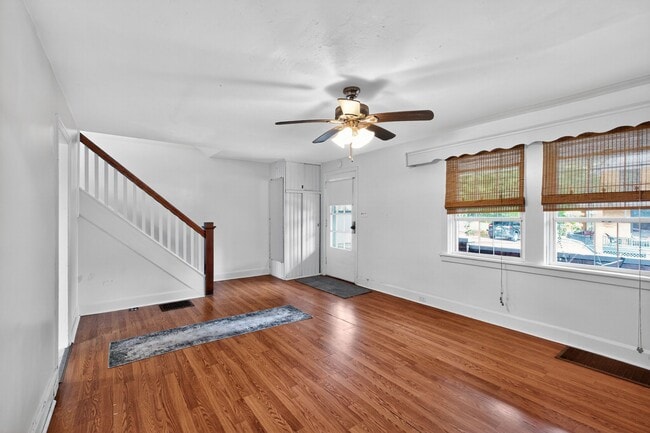 Building Photo - 3016 Grayson Ave