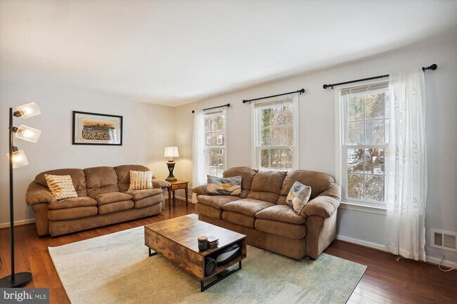 Building Photo - 36 Prairie Rose Ct