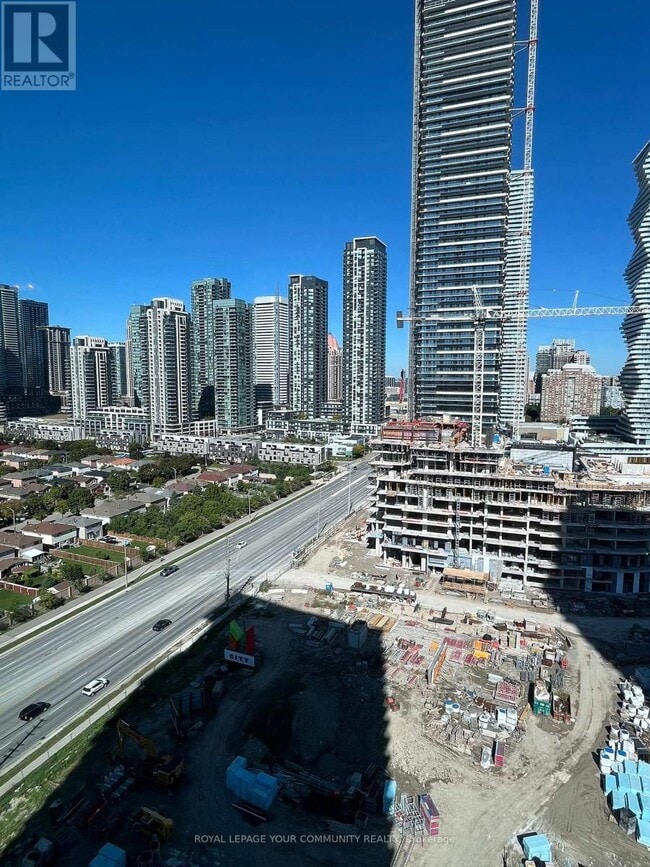 Building Photo - 3985 Grand Park Dr