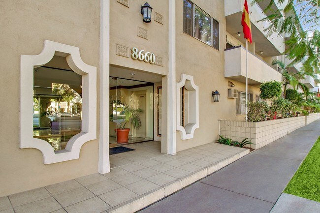 Burton Square Rentals - Los Angeles, CA | Apartments.com