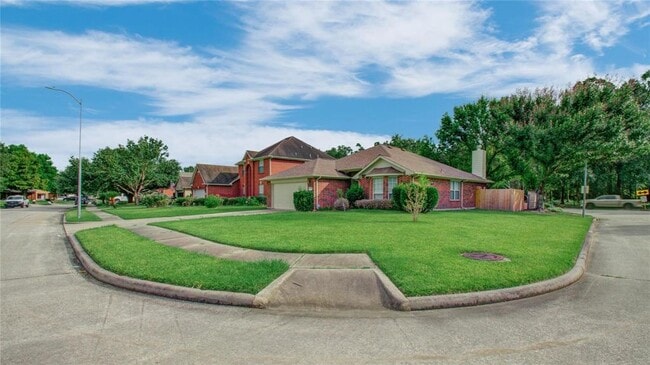 Foto del edificio - 19319 Pinewood Mist Ln