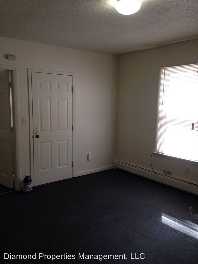Foto del edificio - 910-912 Dixwell Ave