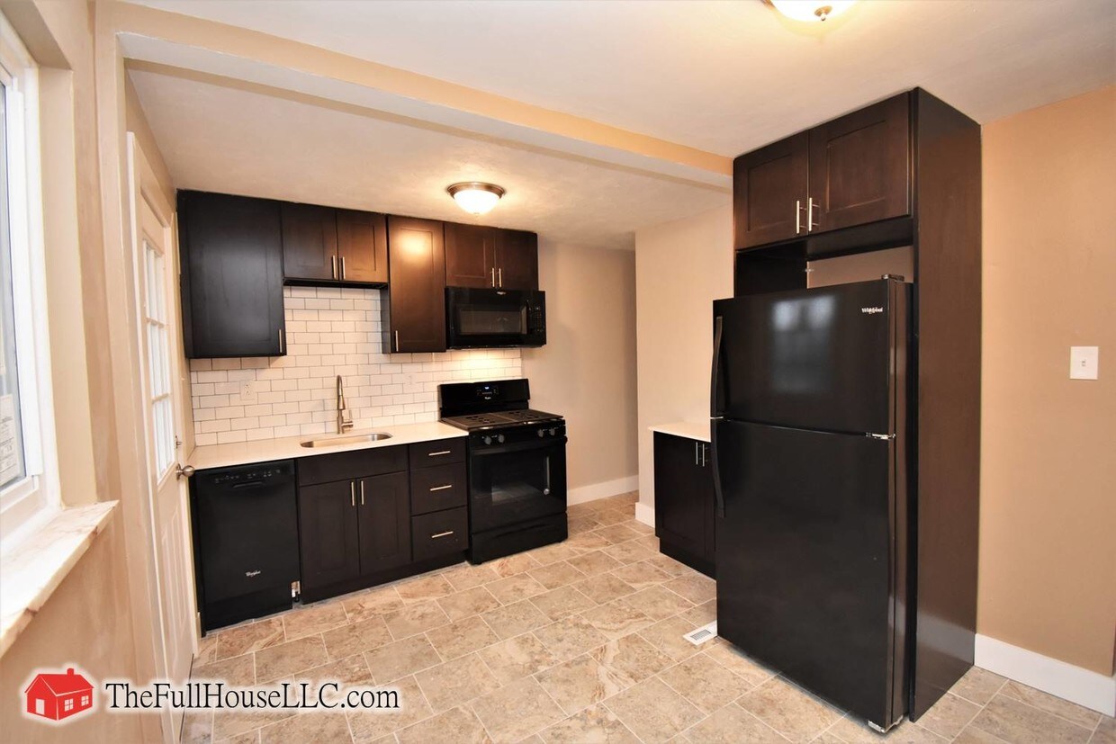 Foto principal - 1202 Maple St Ext