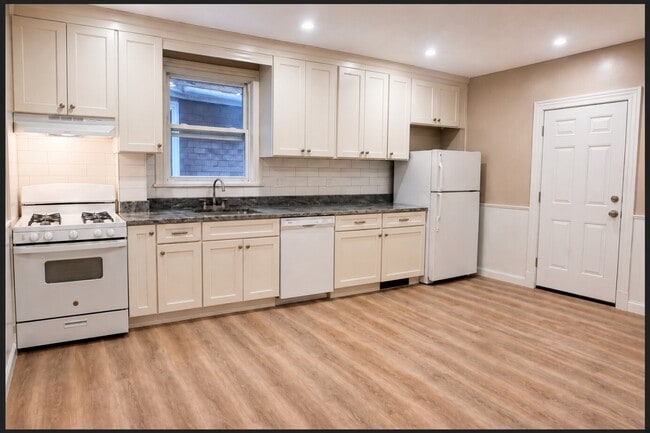 Photo - 36 Termine Ave (Boston, MA) Townhome