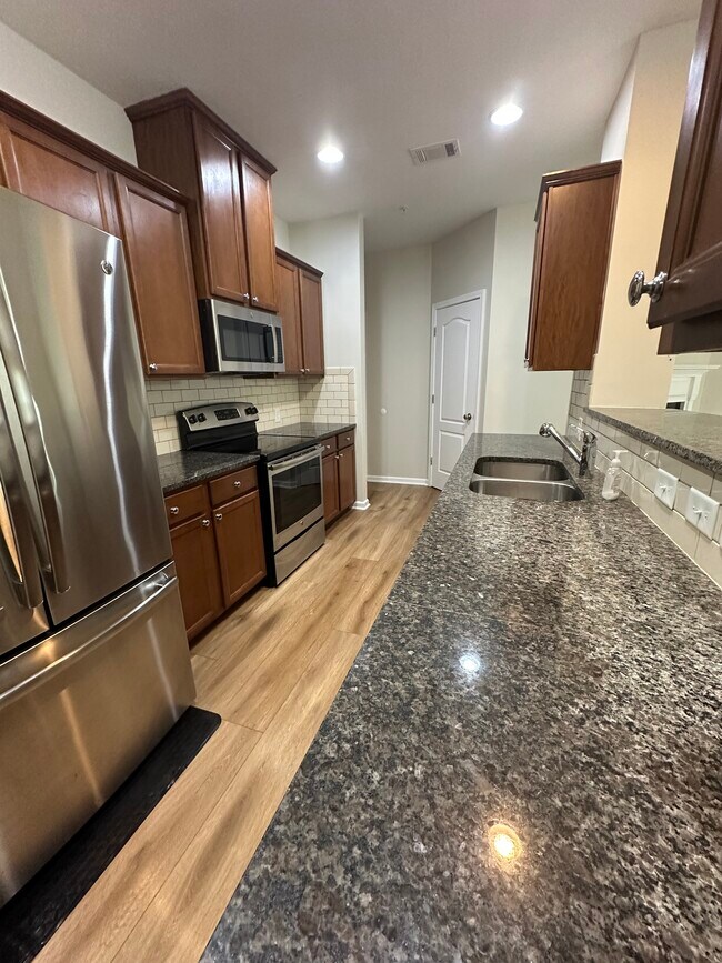 Cocina - 6322 Story Cir