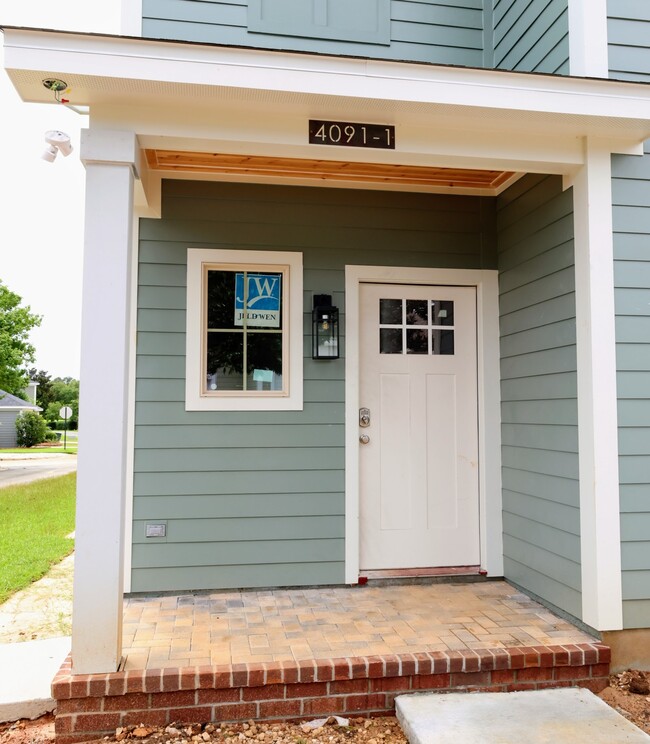 Building Photo - 4091 Ivy Green Trl