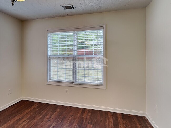 Foto del edificio - 3472 Skyland Ridge Ct