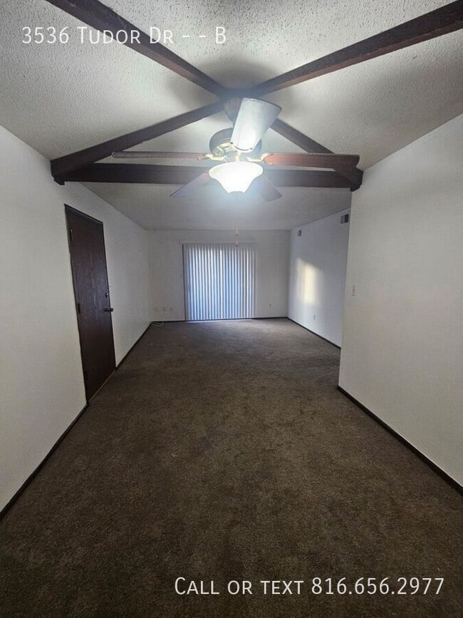 Building Photo - 3536 Tudor Dr