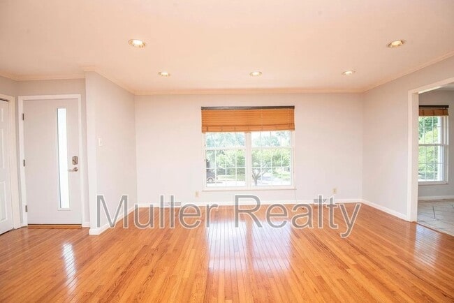 Foto del edificio - 10837 Dineen Dr