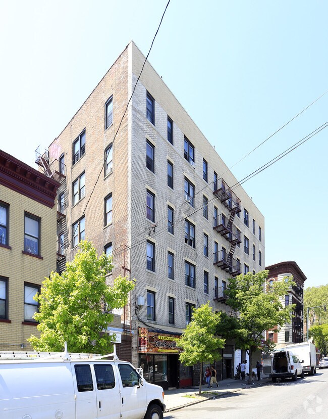 2238 Adams Pl Bronx, NY 10457 Rentals Bronx, NY