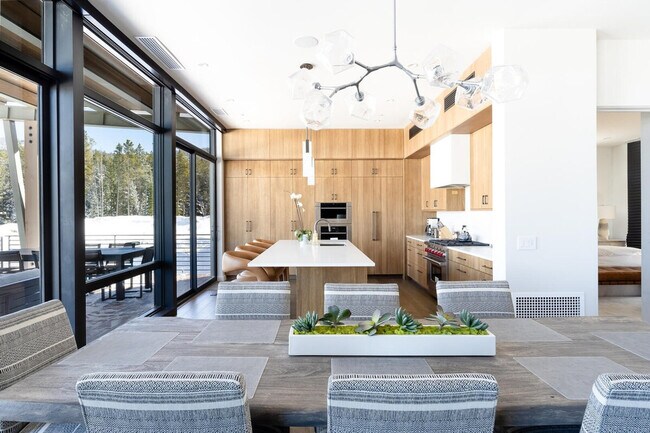 Foto del edificio - 10 Tree Line Ln