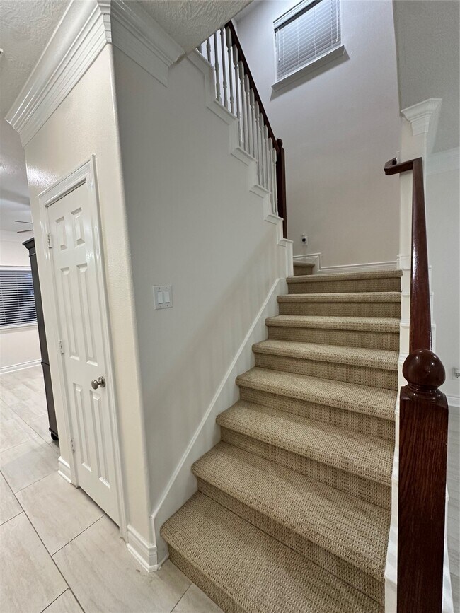 Foto del edificio - 3417 Clearview Cir