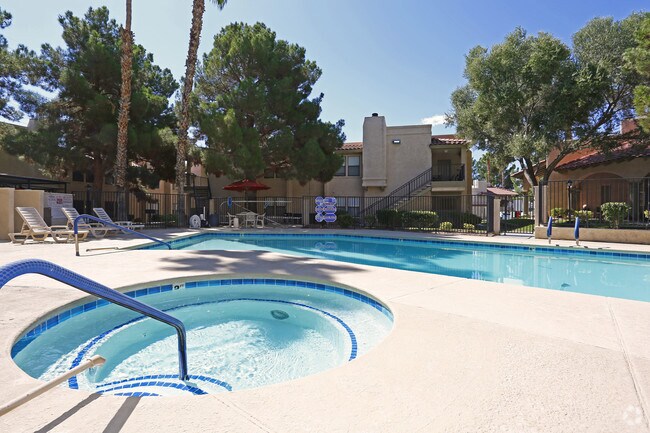 Área de piscina - Village of Santo Domingo